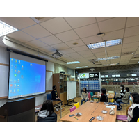 時間：112年2月23日(四)  12：00~12：50
地點：行政大樓  A814情境教室
主題：轉念思考