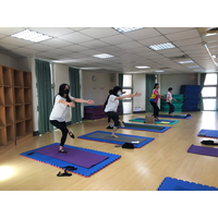 皮拉提斯社
時間：每週三   中午12：00~13：00
老師：鄒亞陞
地點：韻律教室